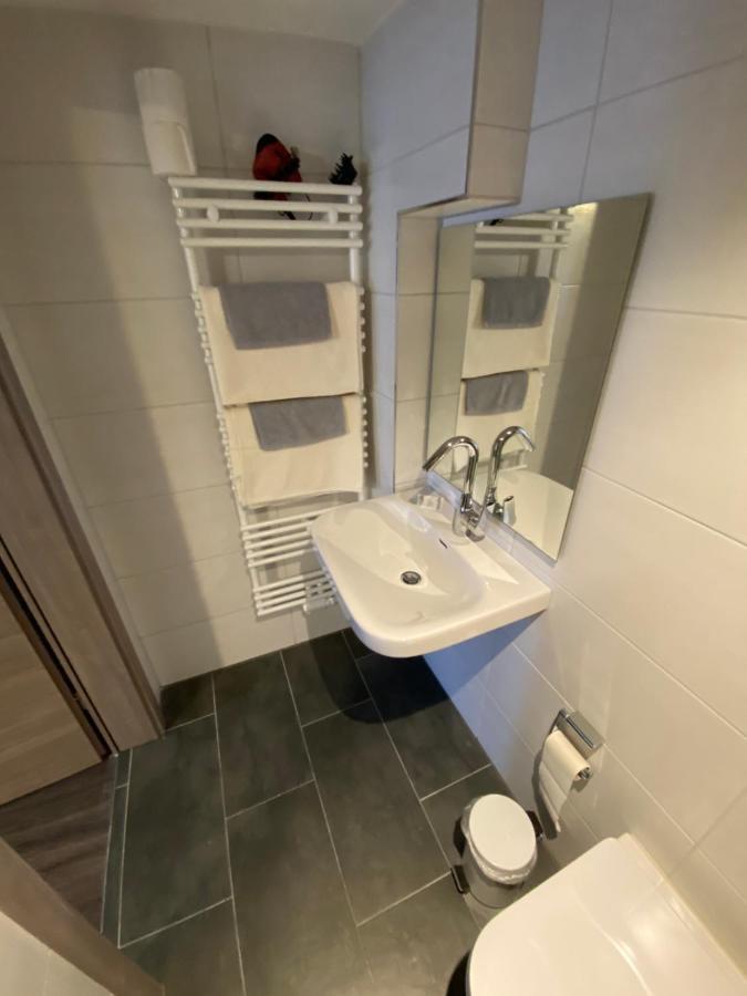 Jg Hotel Am Schweizerberg Мемминген Экстерьер фото